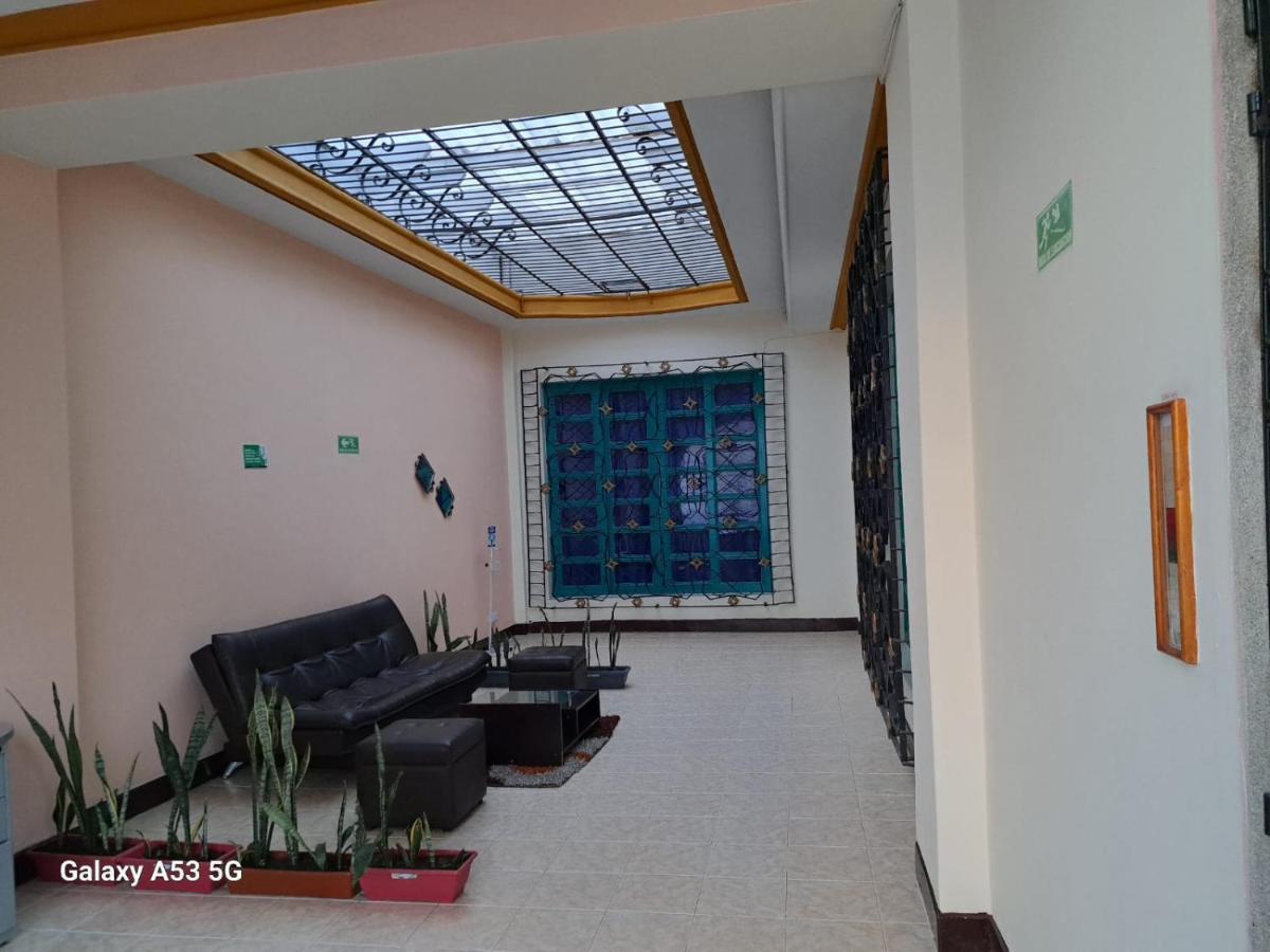 Hotel Jerusalen Prado Медельин Экстерьер фото