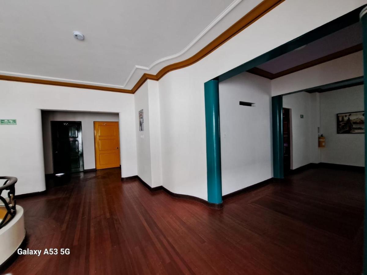 Hotel Jerusalen Prado Медельин Экстерьер фото