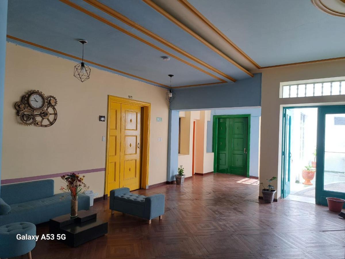 Hotel Jerusalen Prado Медельин Экстерьер фото