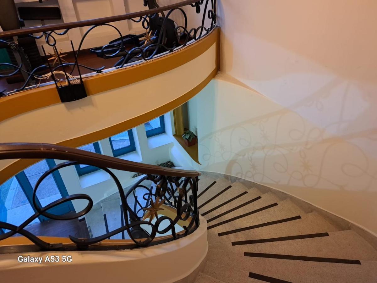 Hotel Jerusalen Prado Медельин Экстерьер фото