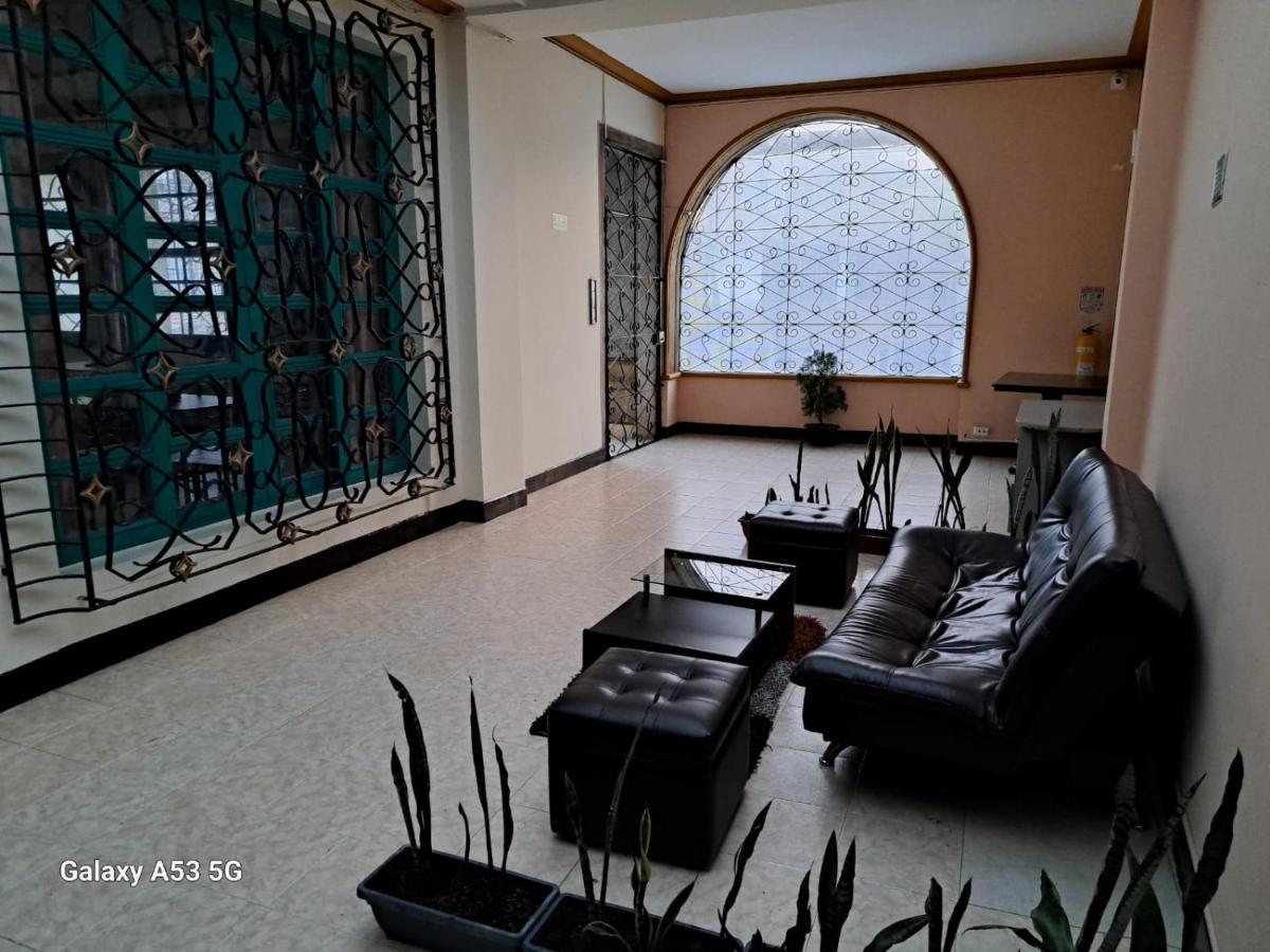 Hotel Jerusalen Prado Медельин Экстерьер фото