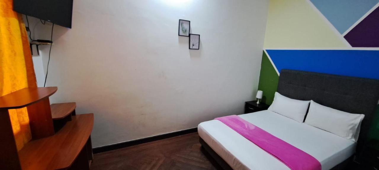 Hotel Jerusalen Prado Медельин Экстерьер фото