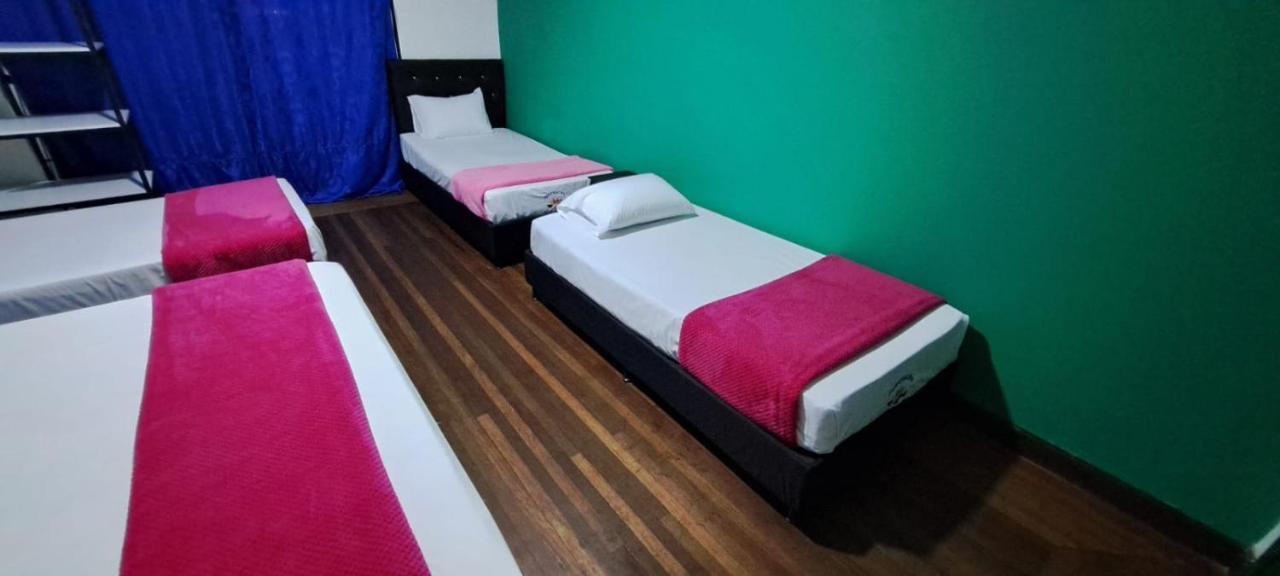 Hotel Jerusalen Prado Медельин Экстерьер фото