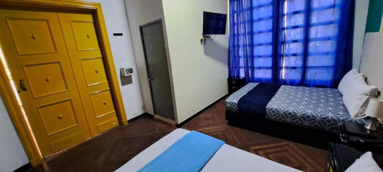 Hotel Jerusalen Prado Медельин Экстерьер фото